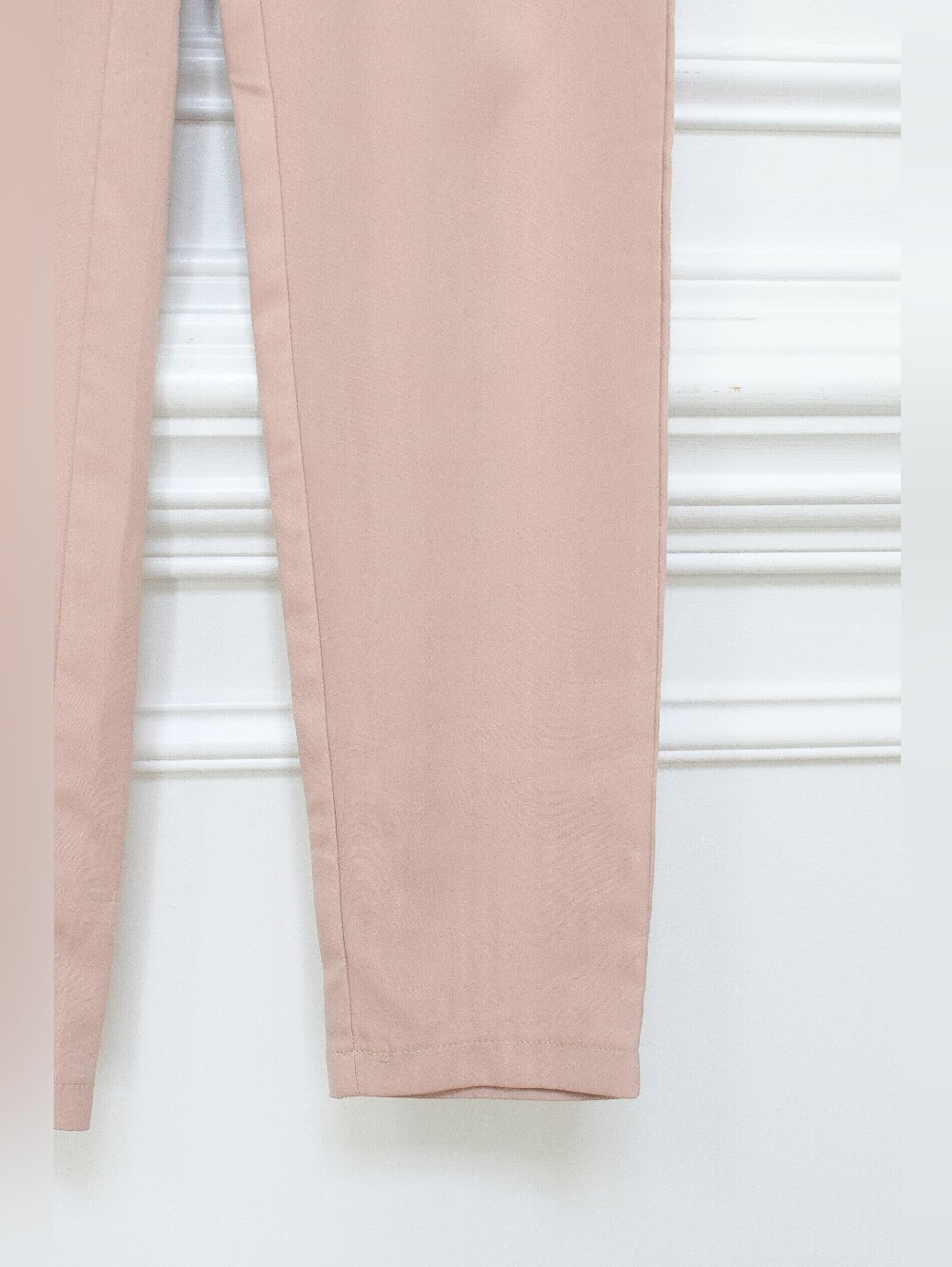 Showpo High Waisted Tapered Pleat Front Pants Trousers Pink Tan Slacks Size 8 - Picture 4 of 8